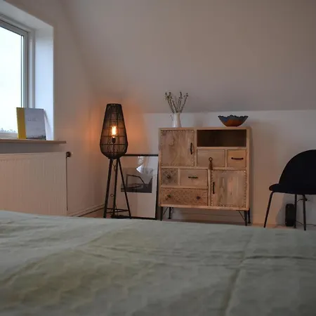 Homestay Viking Surf House